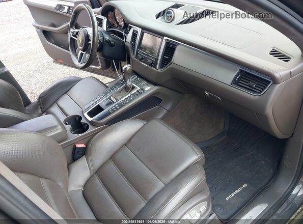 WP1AF2A55GLB93696 2016 PORSCHE MACAN Gray Widok wnętrza z przodu