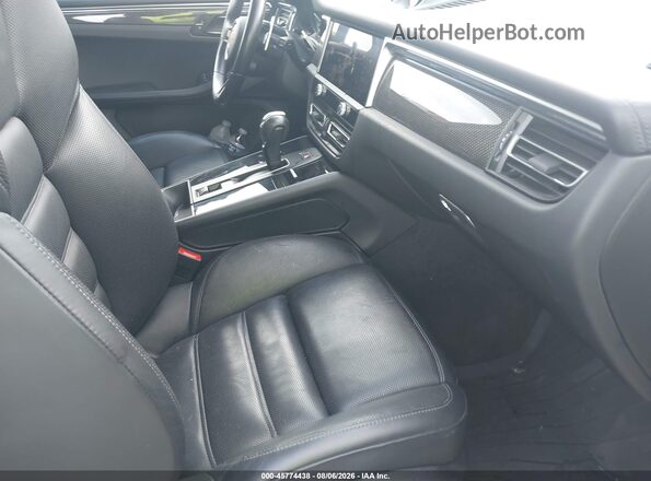 WP1AF2A5XRLB55156 2024 PORSCHE MACAN White წინა სალონის ხედი