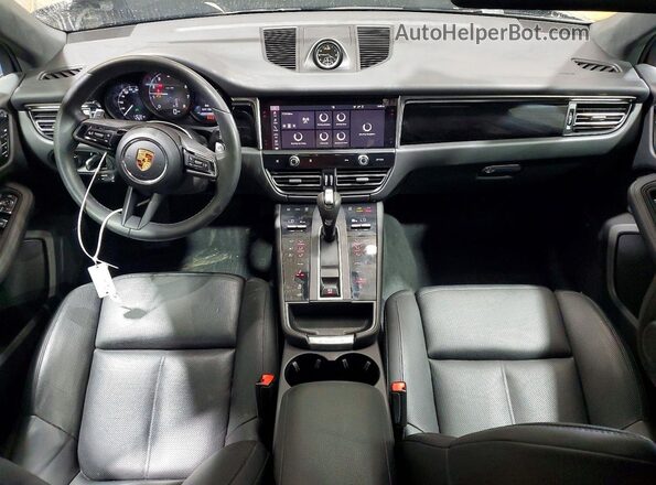 WP1AG2A52NLB20151 2022 PORSCHE MACAN Черный Вид панели приборов