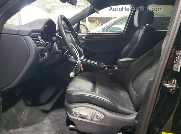 WP1AG2A52NLB20151 2022 PORSCHE MACAN Черный Вид салона спереди