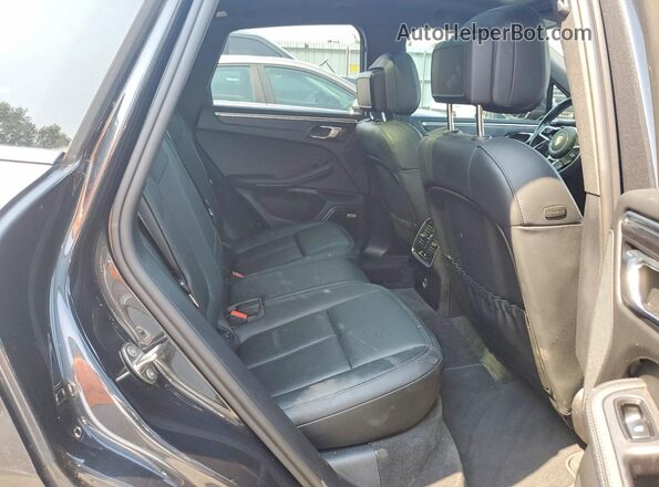 WP1AG2A54MLB51965 2021 PORSCHE MACAN Gray Widok wnętrza z tyłu