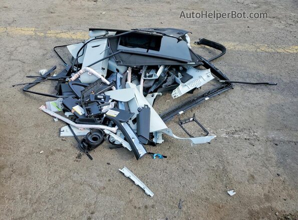 WP1AG2A57TLB41557 2026 PORSCHE MACAN Black Շարժիչի բաժամունքի տեսք