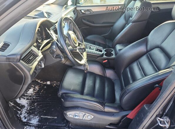 WP1AG2A59JLB62536 2018 PORSCHE MACAN Gray Вид салону спереду