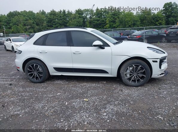 WP1AG2A5XMLB52506 2021 PORSCHE MACAN White Vista interior trasera