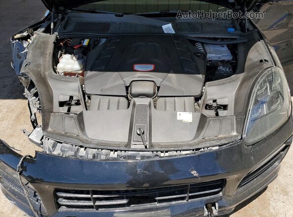 WP1AG2AY7PDA18819 2023 PORSCHE CAYENNE Black ძრავის განყოფილების ხედი