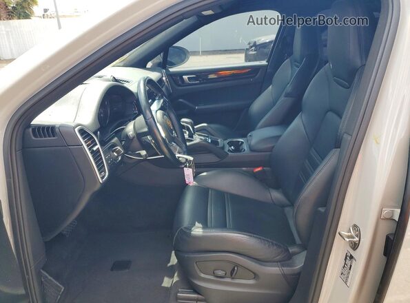 WP1BA2AY7PDA27784 2023 PORSCHE CAYENNE Gray Սալոնի դիմացի տեսք