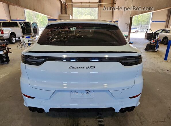 WP1BG2AY4PDA32455 2023 PORSCHE CAYENNE White უკანა ხედი