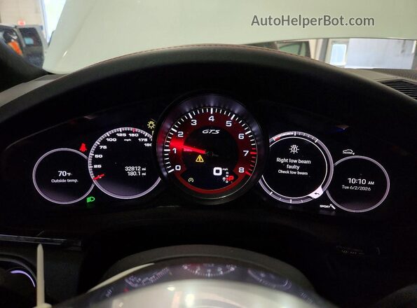 WP1BG2AY4PDA32455 2023 PORSCHE CAYENNE White ხელსაწყოთა პანელის ხედი