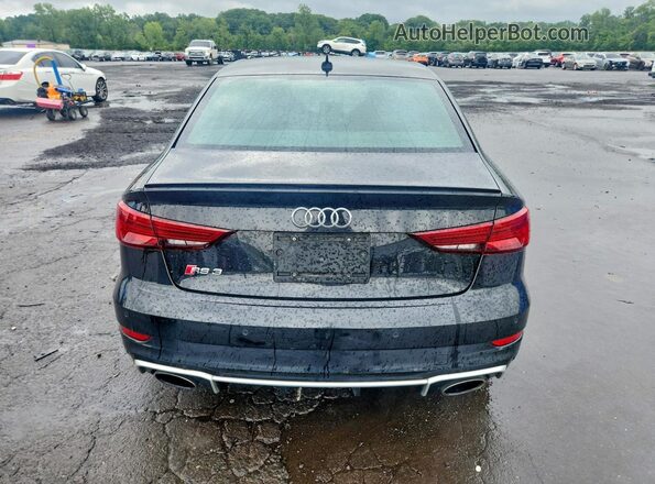 WUABWGFF4J1903892 2018 AUDI RS3 Black Հետևի տեսք