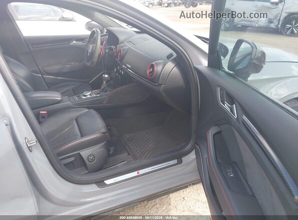 WUABWGFF6J1904221 2018 AUDI RS3 Gray Front interior view