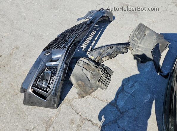 WUAPWAF58JA904263 2018 AUDI RS5 Black Engine compartment view