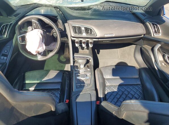 WUAVACFX7H7905009 2017 AUDI R8 Blue Widok deski rozdzielczej