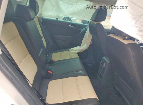 WVGAV7AX0GW602250 2016 VOLKSWAGEN TIGUAN White Vista interior trasera
