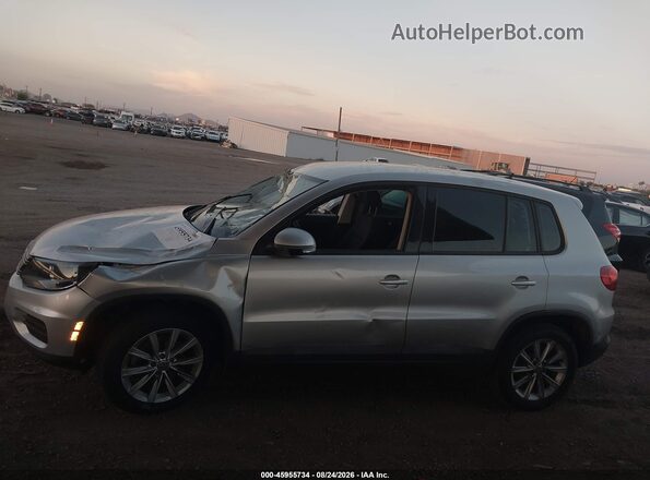 WVGAV7AX0HK053822 2017 VOLKSWAGEN TIGUAN Серый Панорамный вид салона 360°