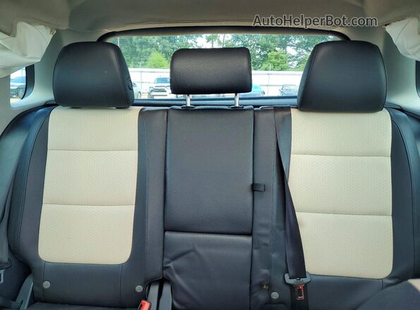 WVGAV7AX2GW553391 2016 VOLKSWAGEN TIGUAN Black Widok tylnych siedzeń