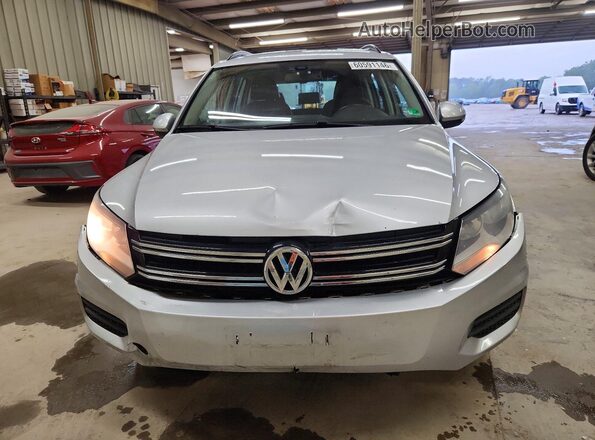 WVGAV7AX3GW529083 2016 VOLKSWAGEN TIGUAN Silver Widok z przodu