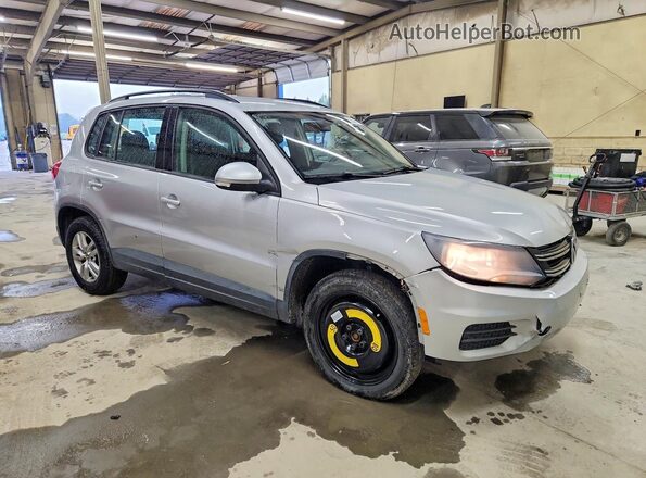 WVGAV7AX3GW529083 2016 VOLKSWAGEN TIGUAN Silver Przód prawy