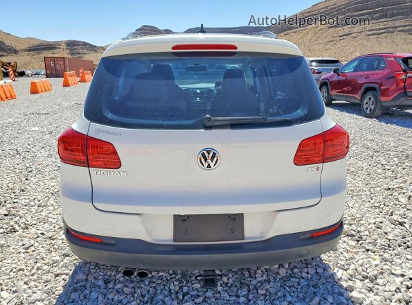 WVGAV7AX3HK033371 2017 VOLKSWAGEN TIGUAN White უკანა ხედი