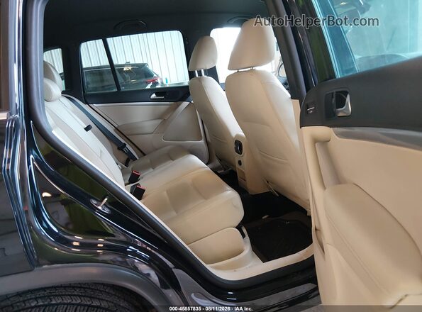WVGAV7AX5GW060871 2016 VOLKSWAGEN TIGUAN Черный Вид наклейки с VIN-кодом