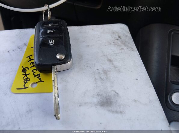 WVGAV7AX5HK026213 2017 VOLKSWAGEN TIGUAN White წინა პანელის ხედი