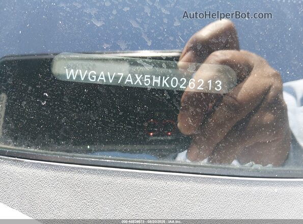 WVGAV7AX5HK026213 2017 VOLKSWAGEN TIGUAN White ძრავის განყოფილების ხედი