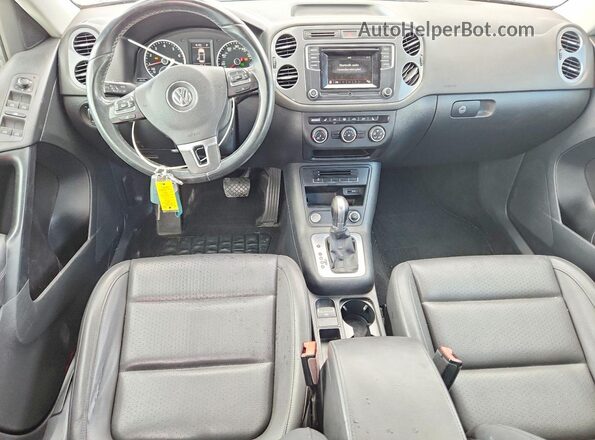 WVGAV7AX6GW593649 2016 VOLKSWAGEN TIGUAN Серый Вид панели приборов