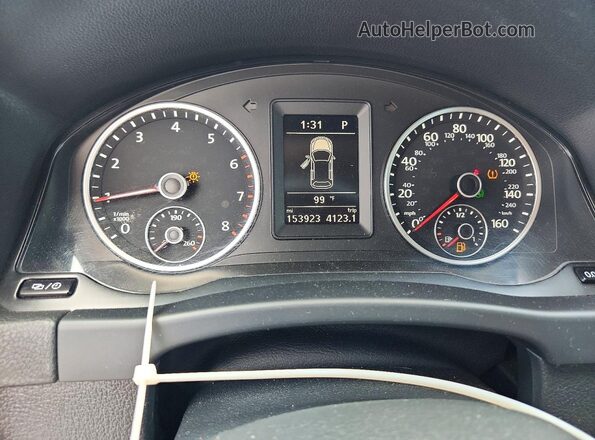 WVGAV7AX6GW599113 2016 VOLKSWAGEN TIGUAN Black ხელსაწყოთა პანელის ხედი