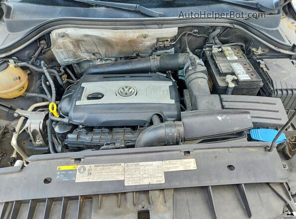 WVGAV7AX6GW599113 2016 VOLKSWAGEN TIGUAN Black ძრავის განყოფილების ხედი