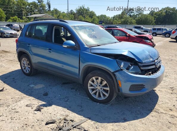 WVGAV7AX6HK042629 2017 VOLKSWAGEN TIGUAN Blue Przód prawy