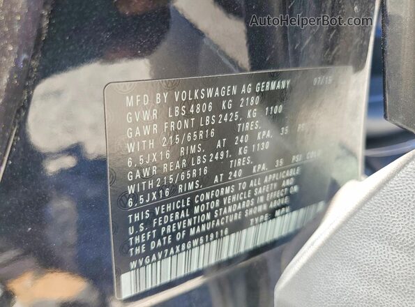 WVGAV7AX8GW519116 2016 VOLKSWAGEN TIGUAN Черный Вид подкапотного пространства