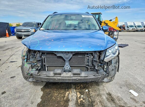 WVGAV7AX9HK054161 2017 VOLKSWAGEN TIGUAN Blue Widok z przodu