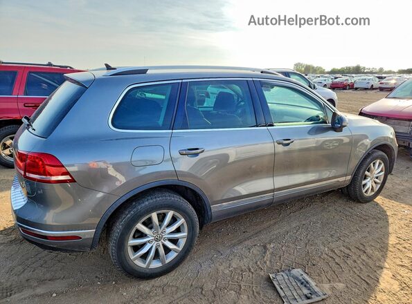 WVGEF9BP5GD003641 2016 VOLKSWAGEN TOUAREG Gray Trasero derecho