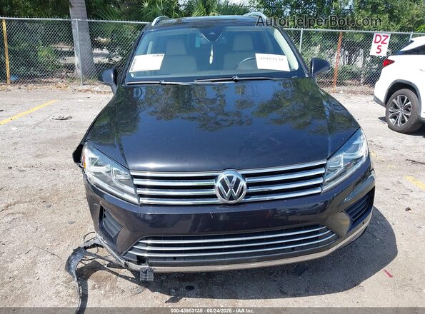 WVGEF9BP6GD010310 2016 VOLKSWAGEN TOUAREG Black Widok wnętrza z tyłu