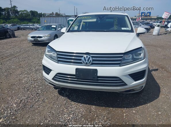 WVGEF9BP8GD009644 2016 VOLKSWAGEN TOUAREG Белый Вид щитка приборов