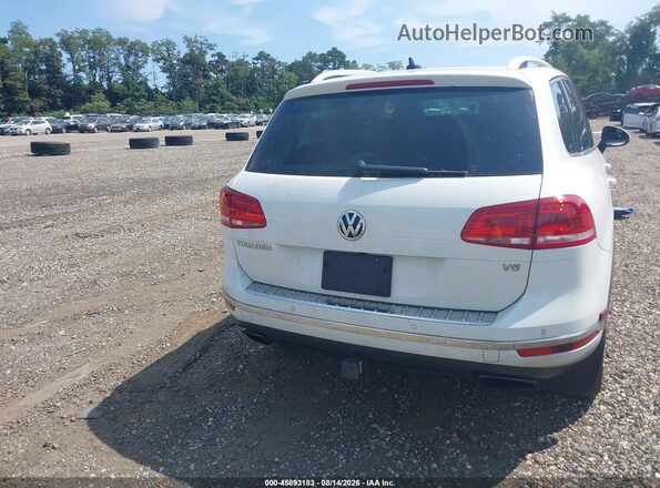 WVGEF9BP8GD009644 2016 VOLKSWAGEN TOUAREG Белый 