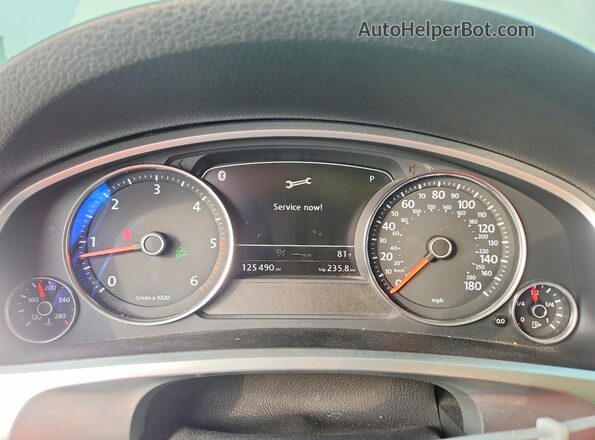 WVGEP9BP8GD001606 2016 VOLKSWAGEN TOUAREG Белый Вид щитка приборов