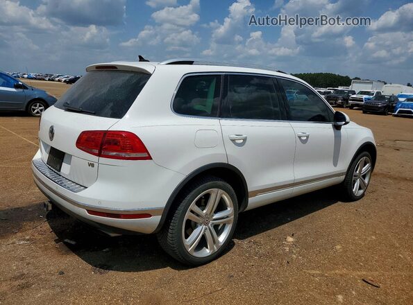 WVGGF7BP6HD005915 2017 VOLKSWAGEN TOUAREG White Tył prawy