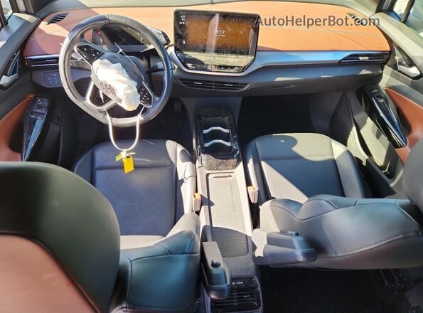 WVGGNPE22NP065946 2022 VOLKSWAGEN ID.4 Silver Vista del salpicadero