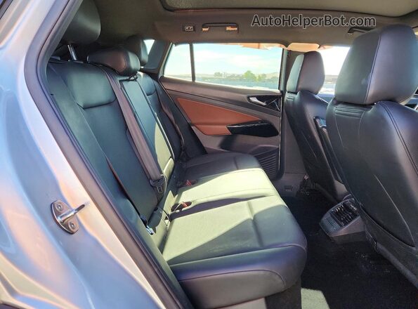 WVGGNPE22NP065946 2022 VOLKSWAGEN ID.4 Silver Vista interior trasera