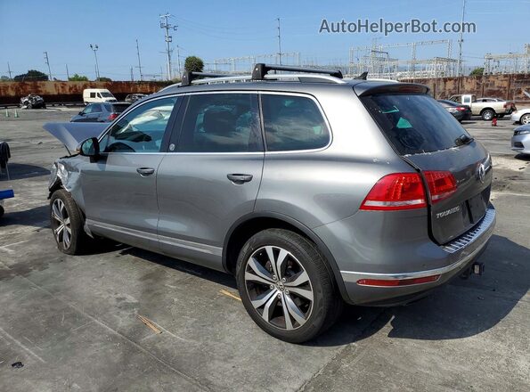 WVGRF7BP0HD005627 2017 VOLKSWAGEN TOUAREG Серый Задняя левая четверть