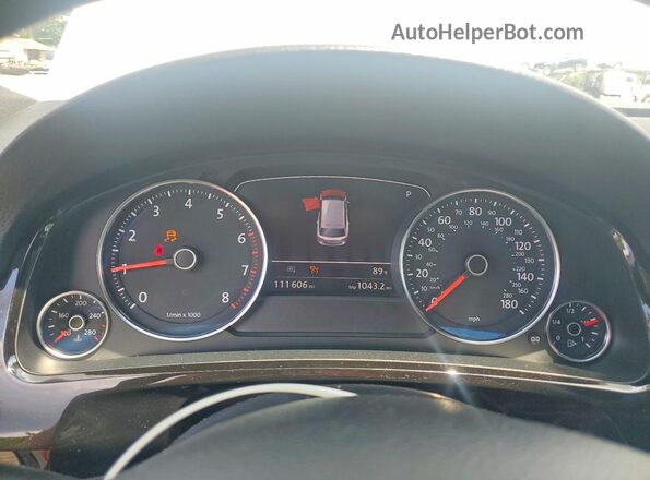 WVGRF7BP4HD004299 2017 VOLKSWAGEN TOUAREG White Սարքավորումների վահանակի տեսք