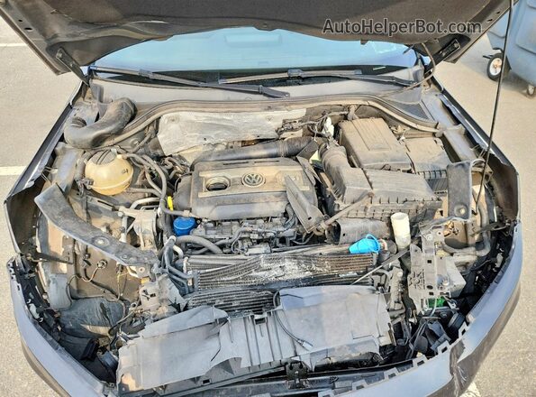 WVGSV7AX2HK005632 2017 VOLKSWAGEN TIGUAN Black Engine compartment view
