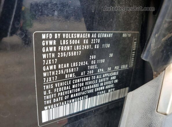 WVGSV7AX2HW500678 2017 VOLKSWAGEN TIGUAN Black Engine compartment view