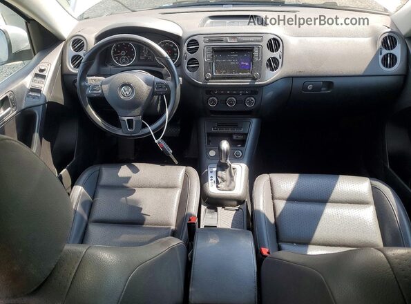 WVGSV7AX3HW513519 2017 VOLKSWAGEN TIGUAN Silver Առջևի վահանակի տեսք