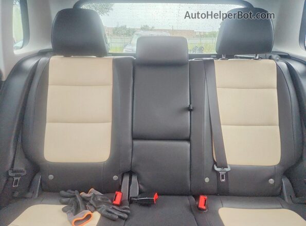 WVGSV7AX5HK015345 2017 VOLKSWAGEN TIGUAN Black Вид задніх сидінь