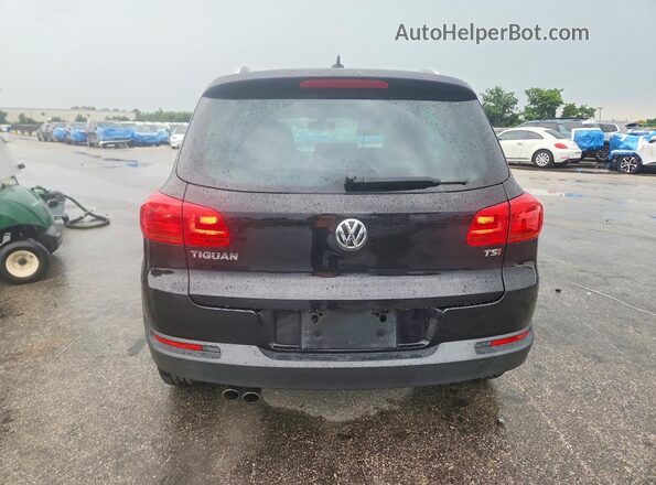 WVGSV7AX5HK015345 2017 VOLKSWAGEN TIGUAN Black Вид ззаду