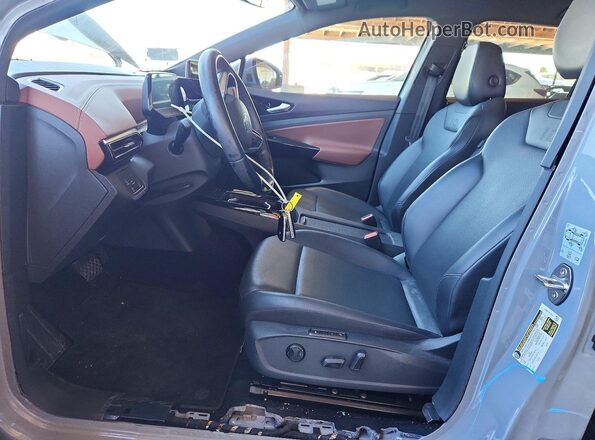 WVGTMPE26NP074120 2022 VOLKSWAGEN ID.4 Silver Widok wnętrza z przodu