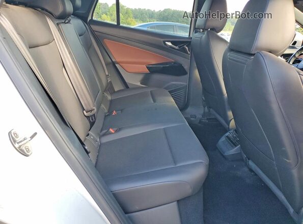 WVGTMPE28MP045913 2021 VOLKSWAGEN ID.4 White Vista interior trasera