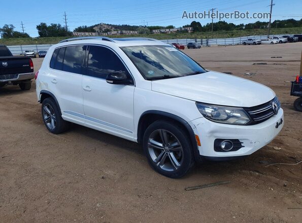 WVGTV7AX7HK007929 2017 VOLKSWAGEN TIGUAN White Przód prawy