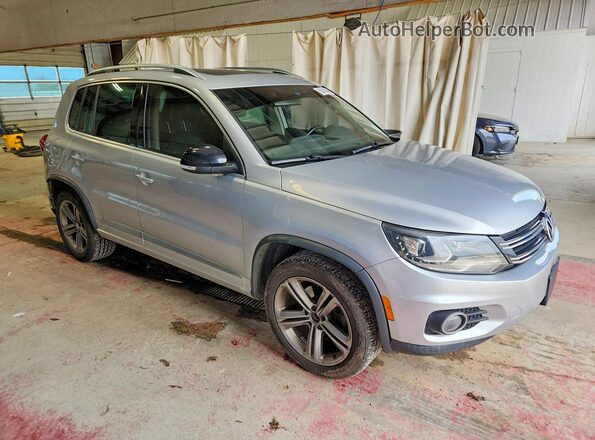 WVGTV7AX7HK019420 2017 VOLKSWAGEN TIGUAN Silver წინა მარჯვენა
